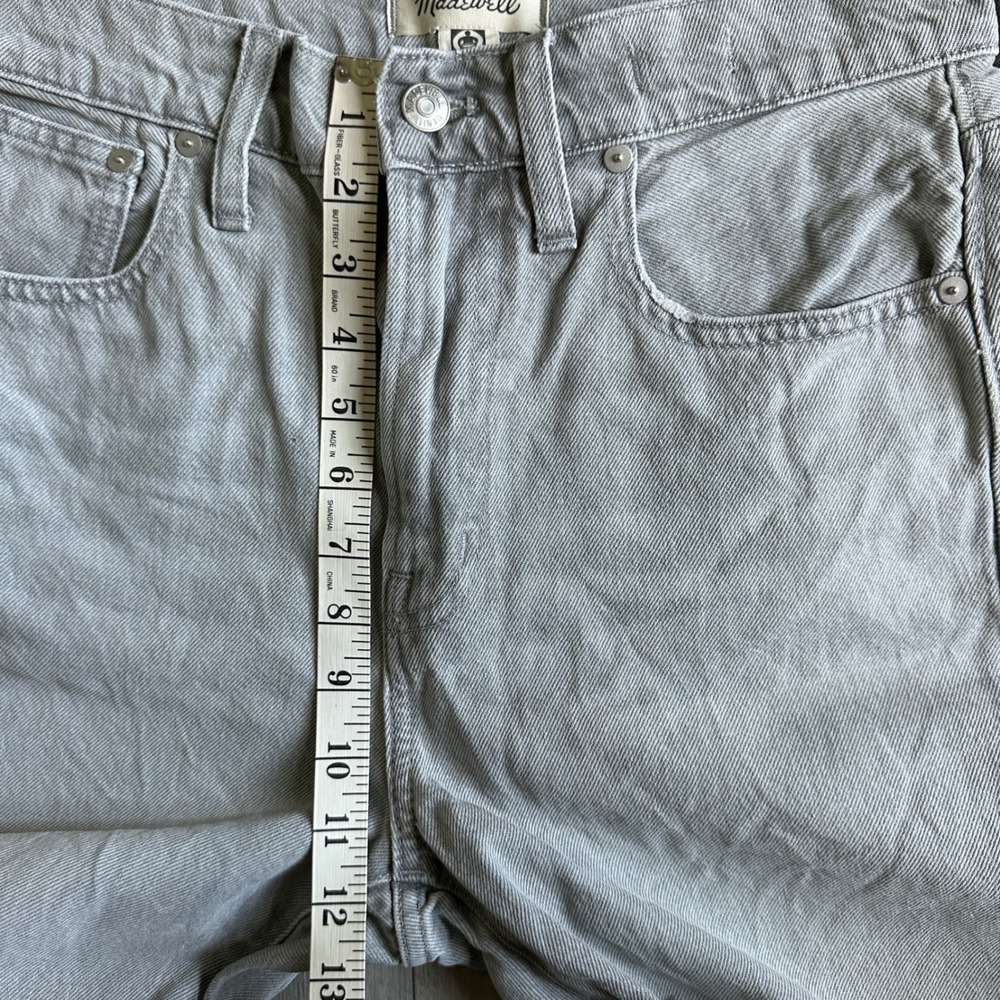 Madewell Straight Leg Jeans in Light Gray - Picture 9 of 10